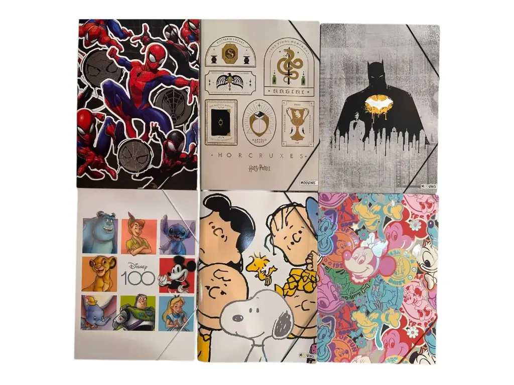 [60659] CARPETA 3 SOLAPAS C/ELAST.MOOVING BTS2025 LICENCIA          